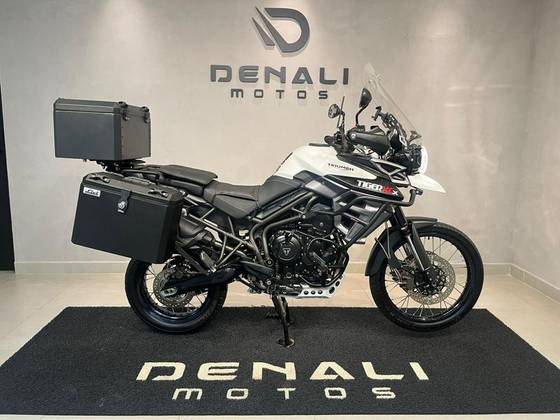 TRIUMPH TIGER 800 XCX 